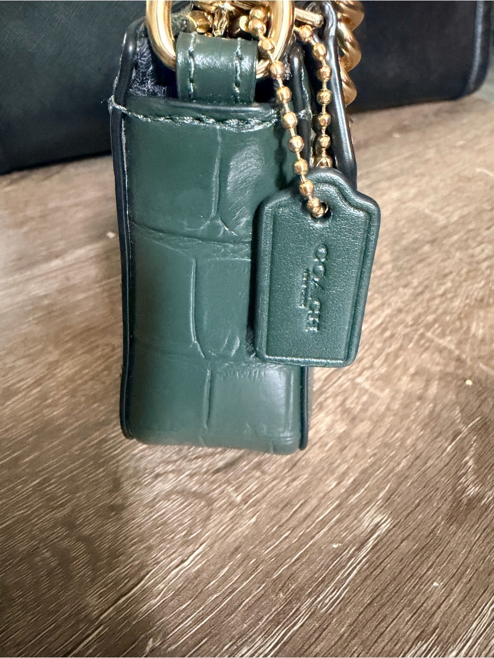 Dark Green/gold Coach Nolita 19 crocodile embossed leather purse - Picture 2 of 4